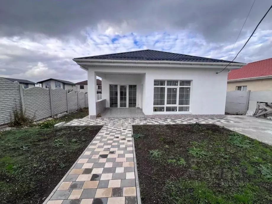 Дом в Крым, Симферопольский район, Трудовское с/пос, пос. Айкаван ул. ... - Фото 1