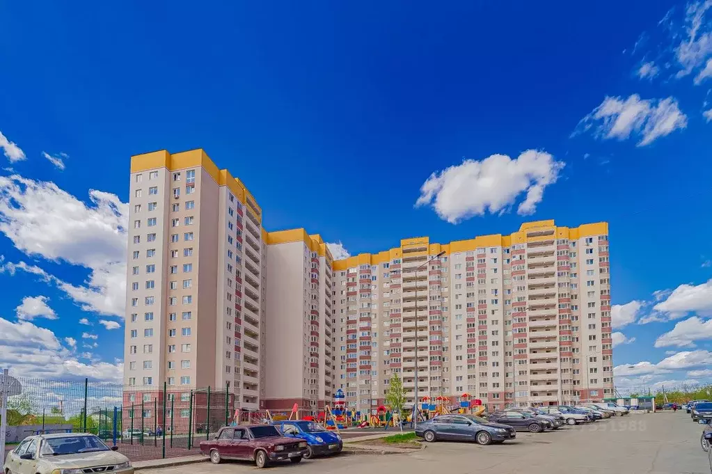 2-к кв. Свердловская область, Верхняя Пышма ул. Красных Партизан, 52 ... - Фото 1