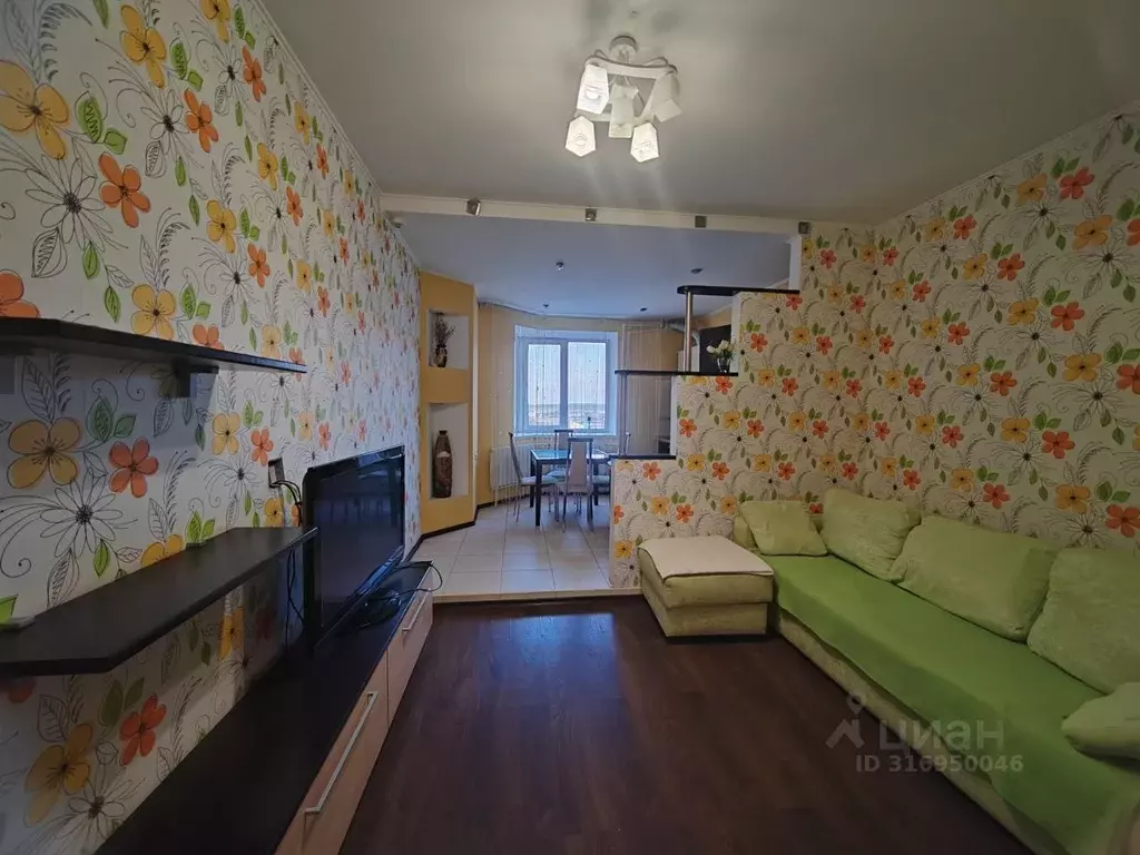2-к кв. Оренбургская область, Оренбург Салмышская ул., 11/1 (70.0 м) - Фото 1