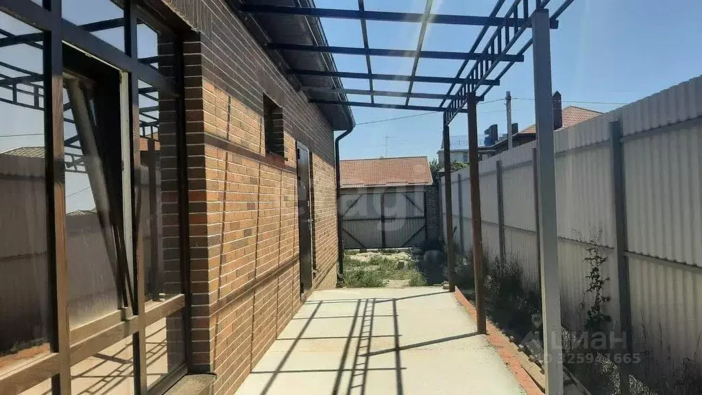 Дом в Ростовская область, Таганрог ул. Рябиновая (132 м) - Фото 1