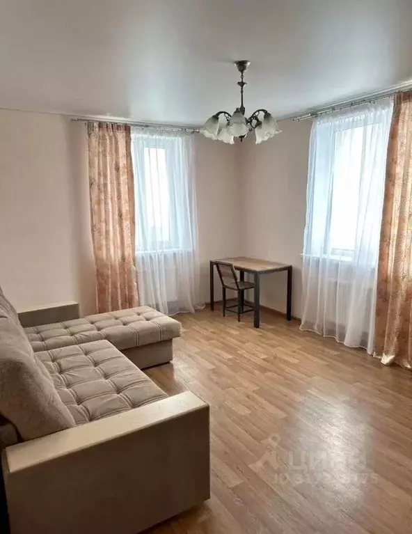 2-к кв. Татарстан, Казань ул. Юлиуса Фучика, 14 (55.0 м) - Фото 0