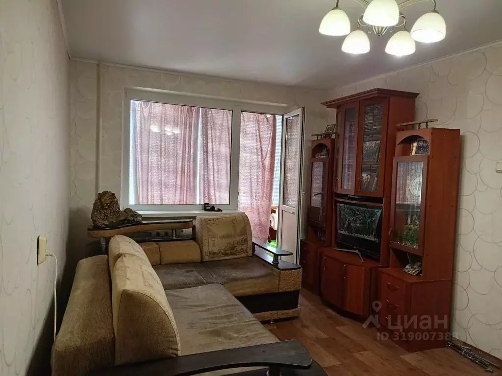 1-к кв. Башкортостан, Салават ул. Калинина, 53 (33.1 м) - Фото 0