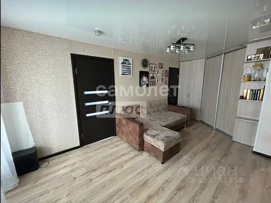 2-к кв. Челябинская область, Челябинск ул. Барбюса, 15 (43.0 м) - Фото 0