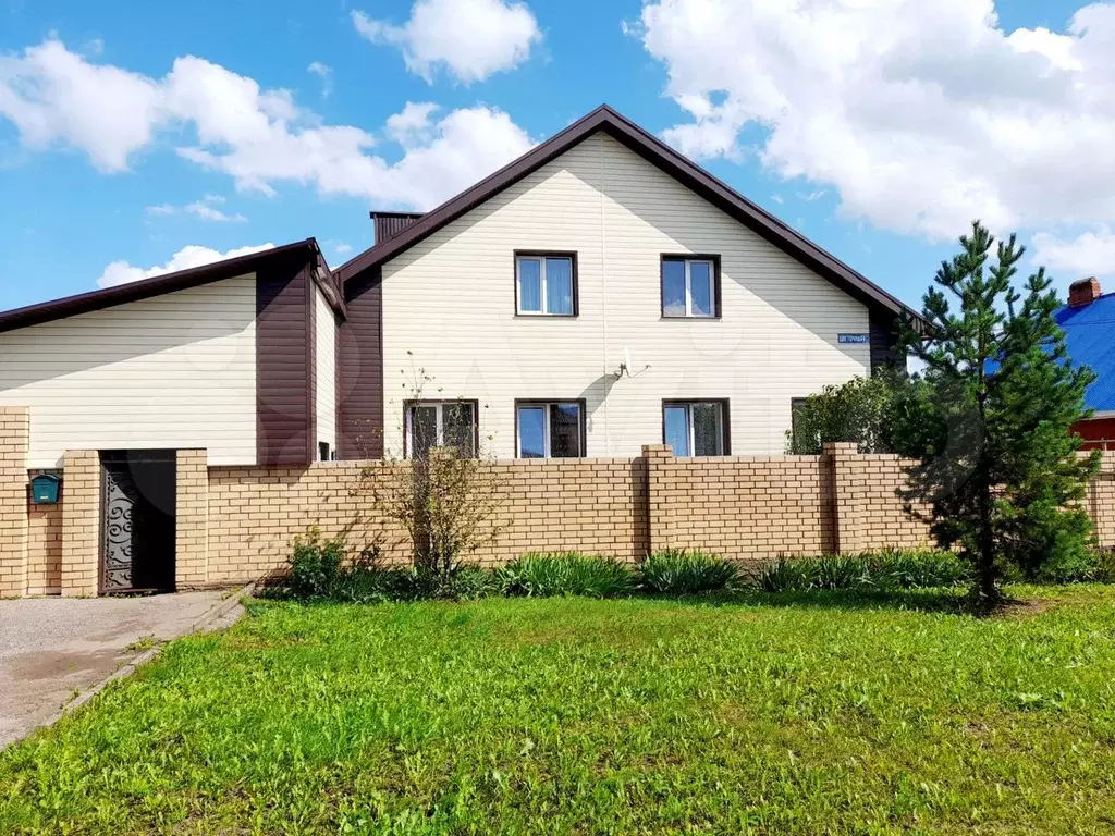 Дом 220 м на участке 9,4 сот. - Фото 1