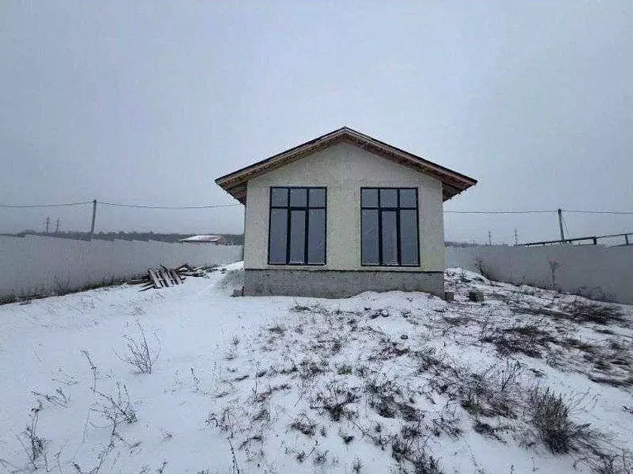 Коттедж в Самарская область, Волжский район, Курумоч с/пос, с. Курумоч ... - Фото 1