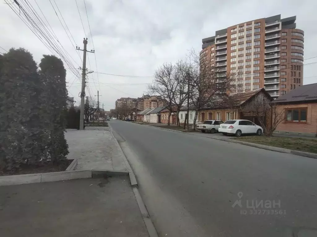 Дом в Северная Осетия, Владикавказ ул. Зангиева, 24 (50 м) - Фото 1