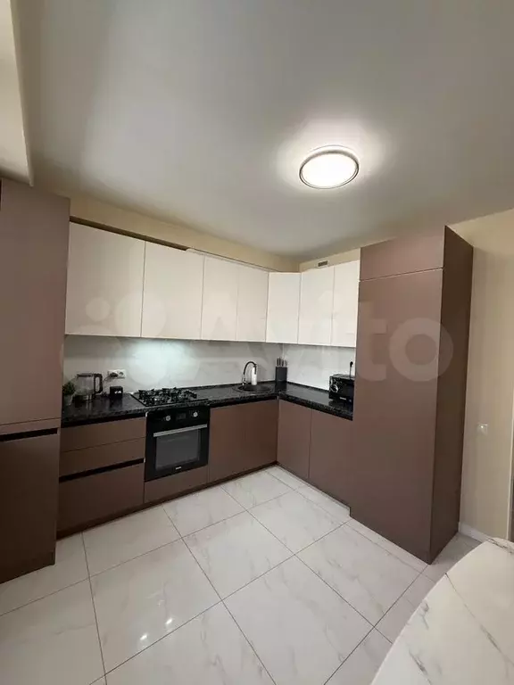 2-к. квартира, 63 м, 4/9 эт. - Фото 1