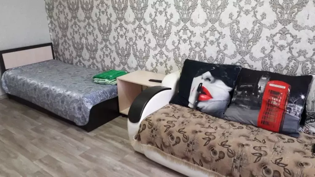 2-к кв. Волгоградская область, Фролово Комсомольская ул., 57 (46.0 м) - Фото 1