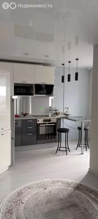 Квартира-студия: Ижевск, улица Азина, 135 (32 м) - Фото 1