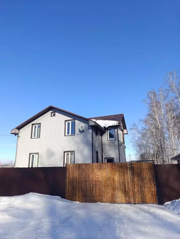 Дом в Омская область, Омский район муниципальный округ, Деревня ... - Фото 1