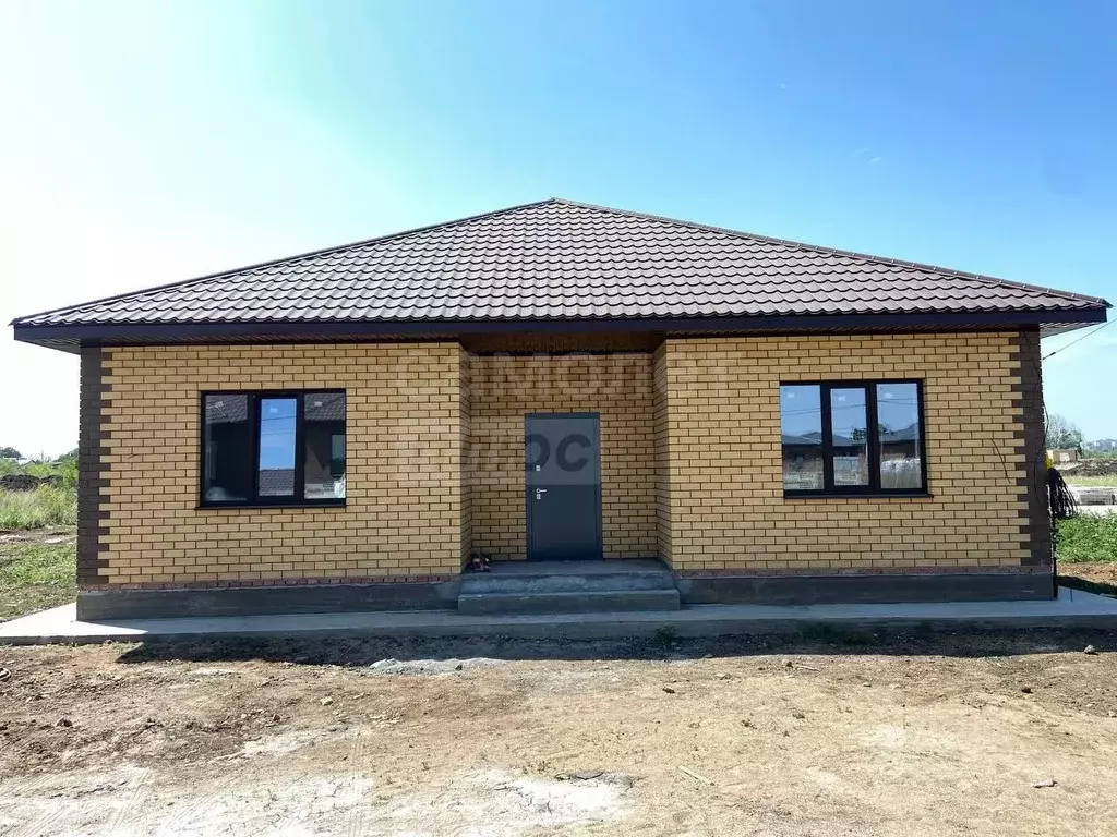 Дом в Оренбургская область, Соль-Илецк ул. Урицкого, 33 (65 м) - Фото 1