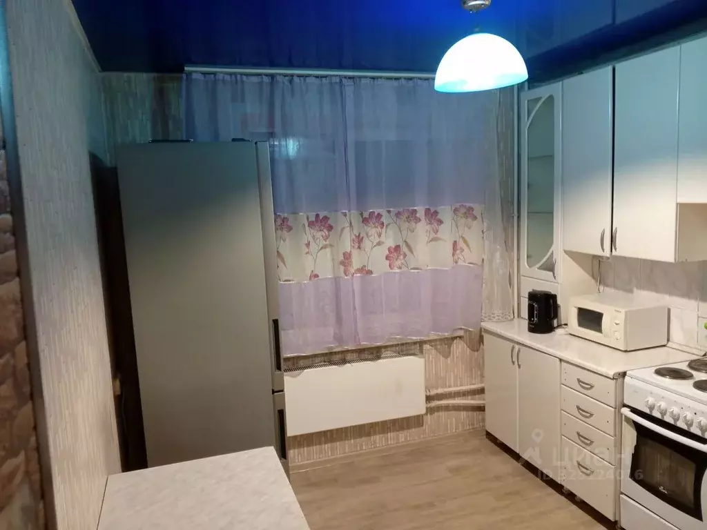 2-к кв. Кемеровская область, Междуреченск просп. Шахтеров, 16 (54.1 м) - Фото 1