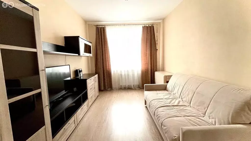 1-комнатная квартира: Санкт-Петербург, улица Адмирала Черокова, 20 ... - Фото 1