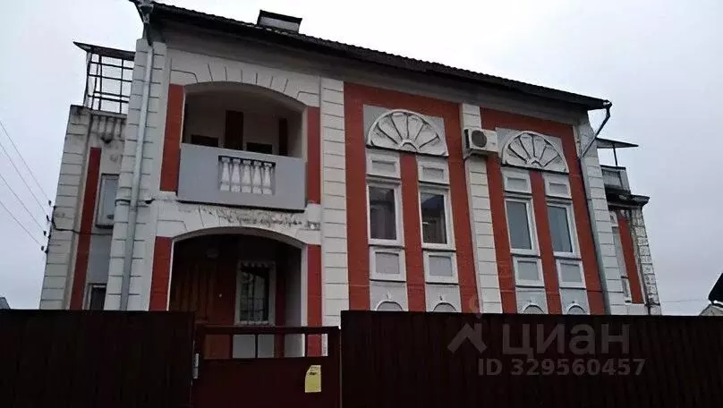 Дом в Тверская область, Тверь ул. Успенского, 26 (355 м) - Фото 1