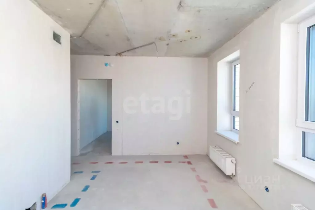 1-к кв. Тюменская область, Тюмень ул. Защитников Отечества, 30 (36.8 ... - Фото 1