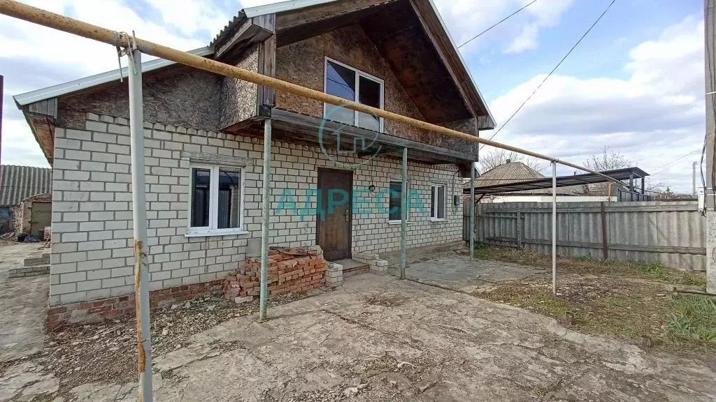 Дом в Белгородская область, Новооскольский муниципальный округ, с. ... - Фото 1