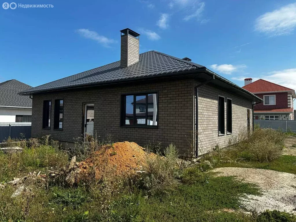 Дом в Октябрьский, 32-й микрорайон, Молодёжная улица, 11 (120.7 м) - Фото 1