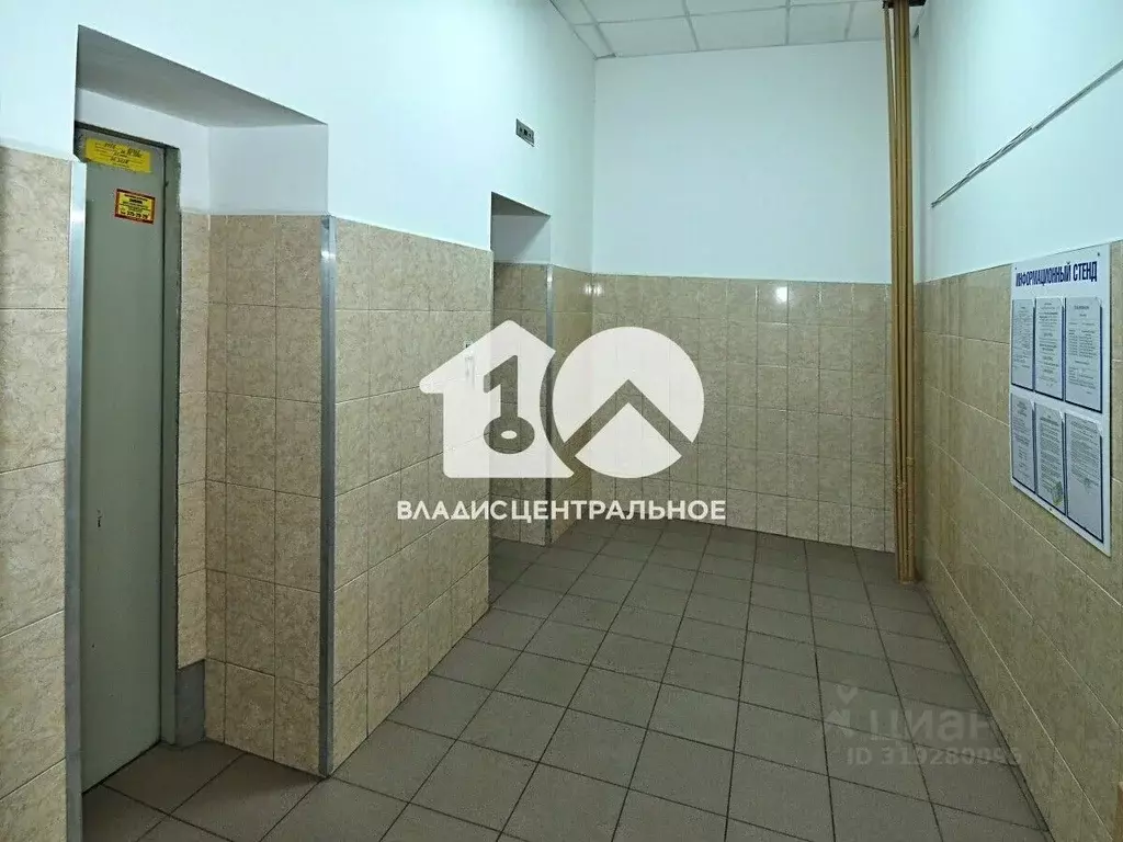 3-к кв. Новосибирская область, Новосибирск ул. Кирова, 108 (76.0 м) - Фото 1