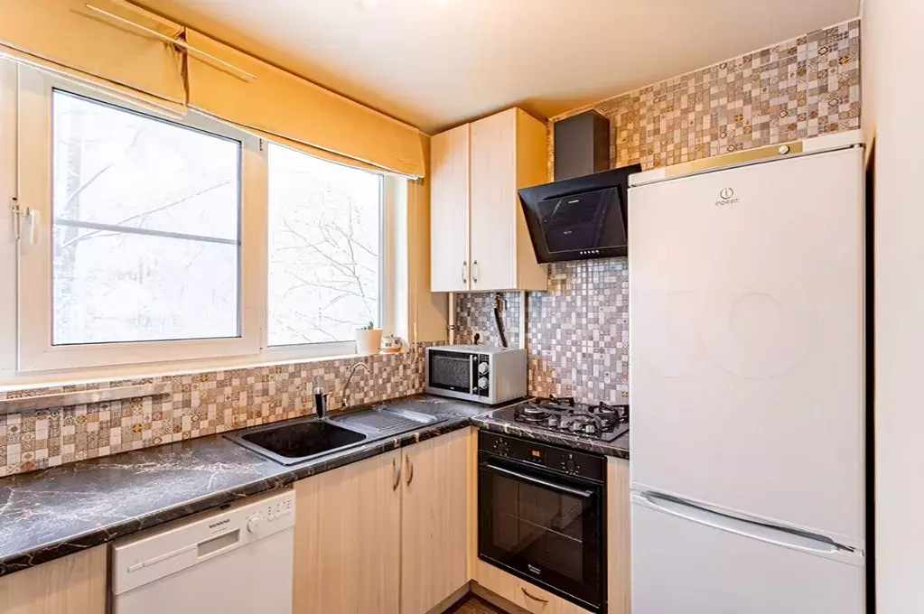 3-к кв. Санкт-Петербург просп. Луначарского, 56К3 (68.0 м) - Фото 2