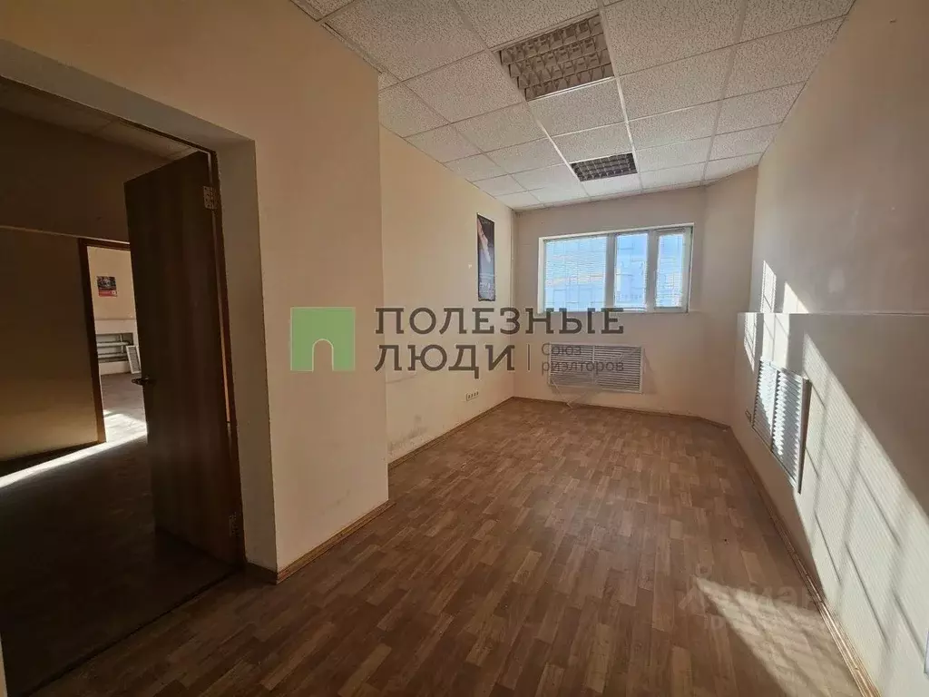 Помещение свободного назначения в Орловская область, Орел ул. Спивака, ... - Фото 0