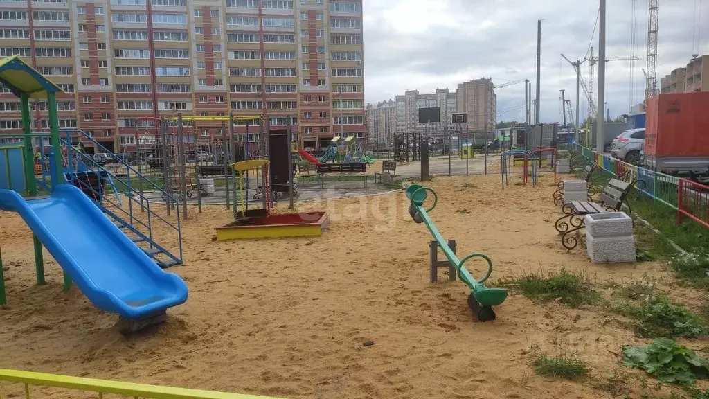 2-к кв. Марий Эл, Йошкар-Ола ул. Западная, 3 (57.7 м) - Фото 2