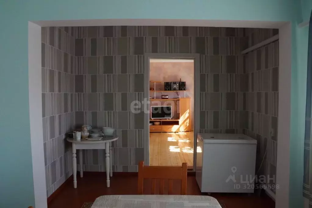 Дом в Саха (Якутия), Муниципальный район Хангаласский у., с. Октемцы ... - Фото 1