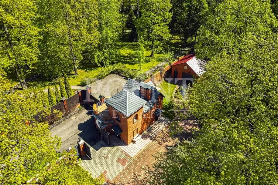 Участок в Московская область, Одинцовский городской округ, д. ... - Фото 1