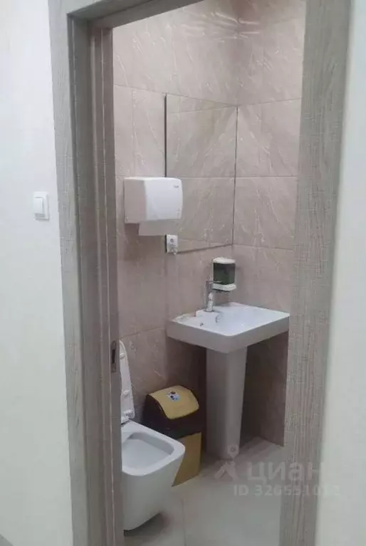 Офис в Москва Малая Андроньевская ул., 20/8С2 (13 м) - Фото 1