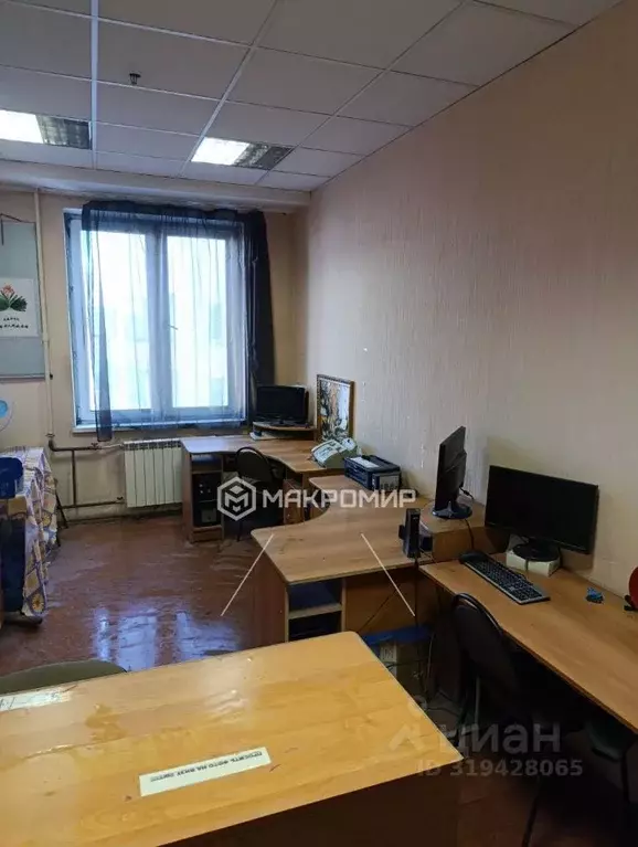 Офис в Челябинская область, Челябинск ул. Кирова, 19 (15 м) - Фото 0