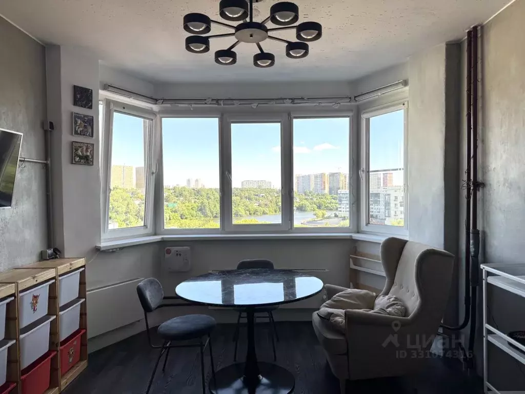 2-к кв. Московская область, Красногорск бул. Красногорский, 10 (60.1 ... - Фото 1
