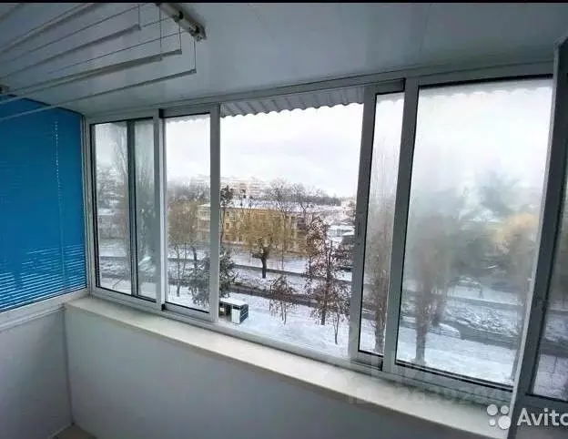 1-к кв. Крым, Симферополь ул. Набережная имени 60-летия СССР, 51 (30.0 ... - Фото 1