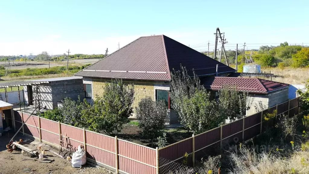 Дом в Адыгея, Майкопский район, Красноульское с/пос, Калинин хут. ул. ... - Фото 1