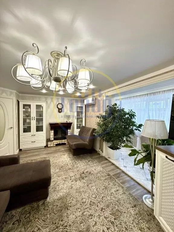 3-к кв. Челябинская область, Копейск ул. Петра Томилова, 10 (68.5 м) - Фото 1