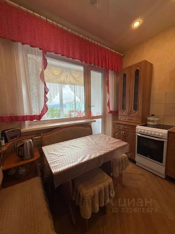 2-к кв. Саха (Якутия), Нерюнгри ул. Платона Ойунского, 2 (50.9 м) - Фото 2