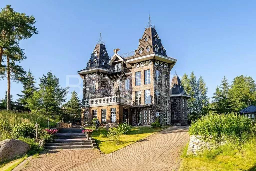 Дом в Ленинградская область, Выборгский район, Советское городское ... - Фото 1