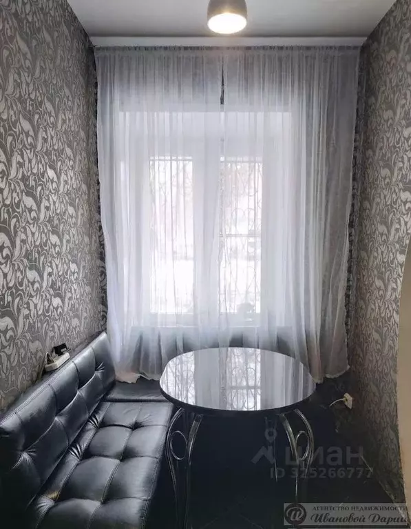 1-к кв. Самарская область, Самара просп. Кирова, 84 (31.5 м) - Фото 2