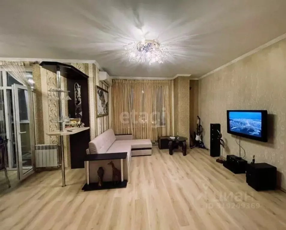 3-к кв. Белгородская область, Белгород ул. Конева, 17 (92.5 м) - Фото 0