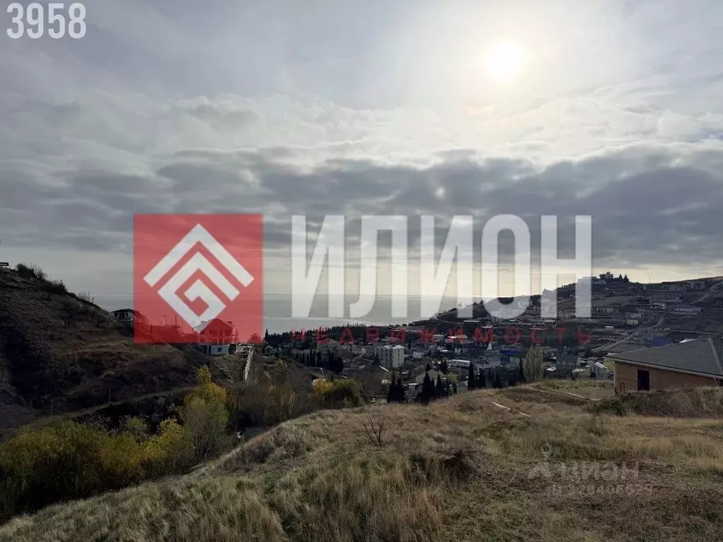 Участок в Крым, Алушта муниципальный округ, с. Солнечногорское ул. ... - Фото 2