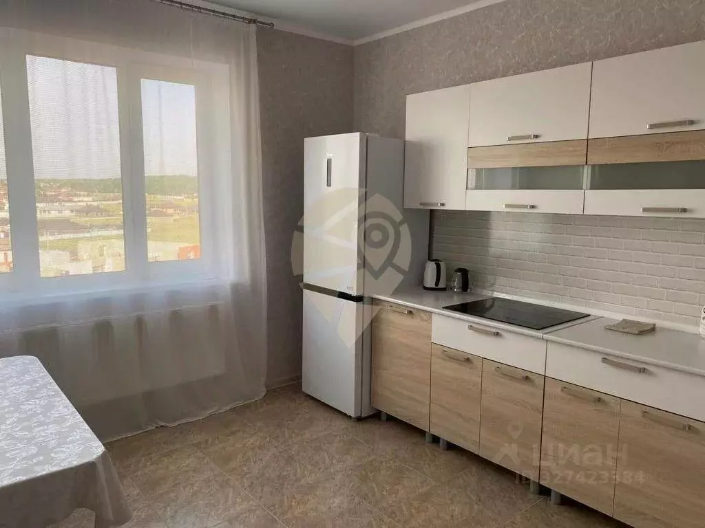 1-к кв. Белгородская область, Старый Оскол Степной мкр, 32 (48.0 м) - Фото 1