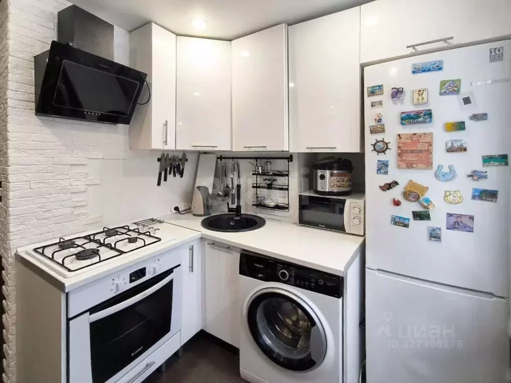 2-к кв. Ленинградская область, Кировск ул. Победы, 5 (54.1 м) - Фото 1