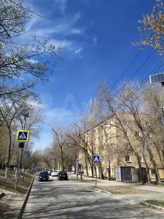 Комната 15 м в 4-к, 5/5 эт. - Фото 1