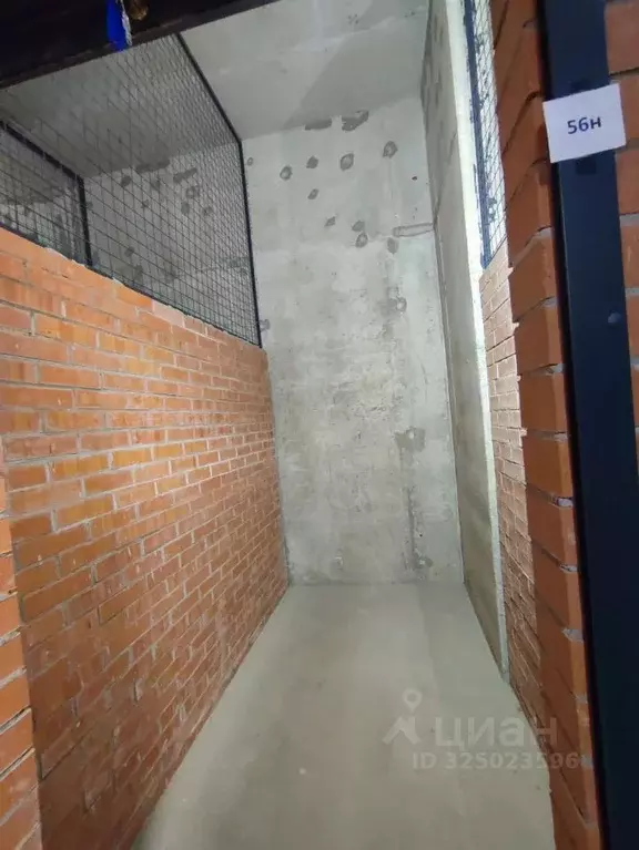 Гараж в Санкт-Петербург ул. Среднерогатская, 11к2 (4 м) - Фото 2