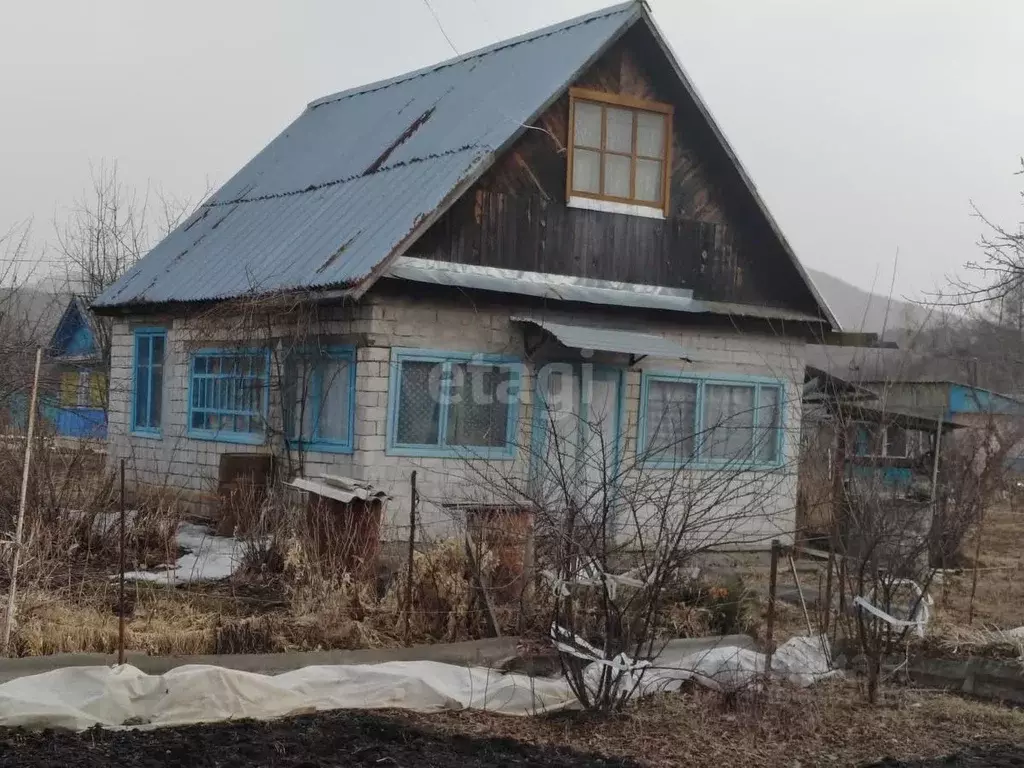 Дом в Приморский край, Арсеньев Малиновая ул., 15 (30 м) - Фото 1