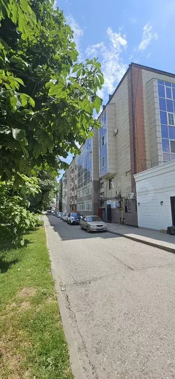 2-к. квартира, 63 м, 2/5 эт. - Фото 0