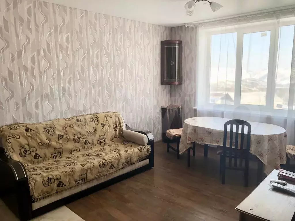 3-к. квартира, 70,1 м, 4/4 эт. - Фото 1