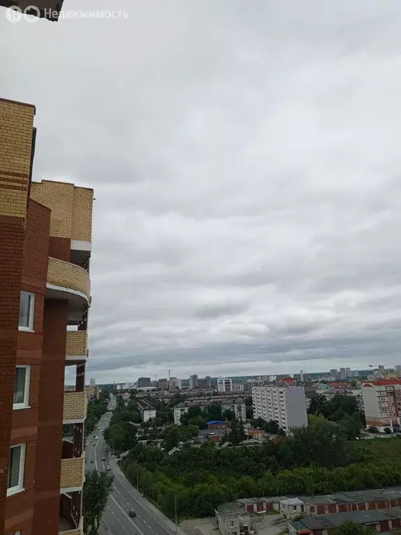 1-комнатная квартира: Тюмень, улица Чернышевского, 2А (45 м) - Фото 0