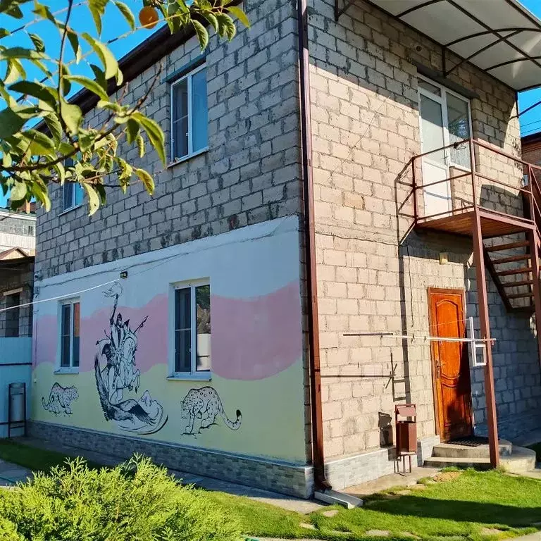 Дом в Северная Осетия, Моздок пл. 50 лет Октября, 25 (80 м) - Фото 0
