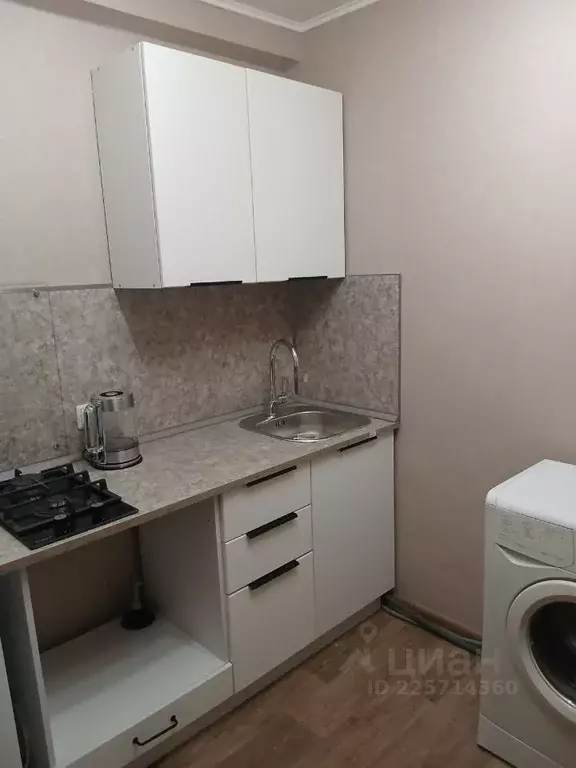 1-к кв. Татарстан, Казань ул. Рихарда Зорге, 50 (30.0 м) - Фото 2