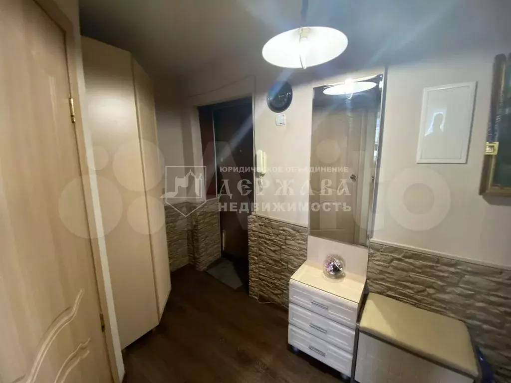 3-к. квартира, 60 м, 5/5 эт. - Фото 1