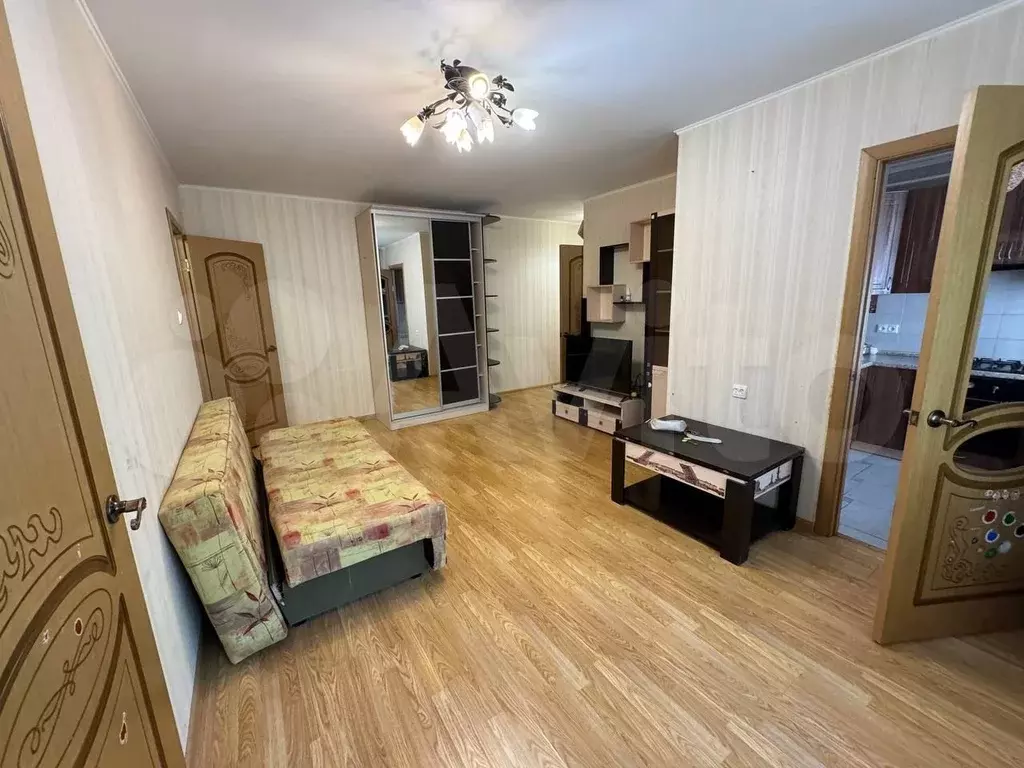 3-к. квартира, 45 м, 1/5 эт. - Фото 1